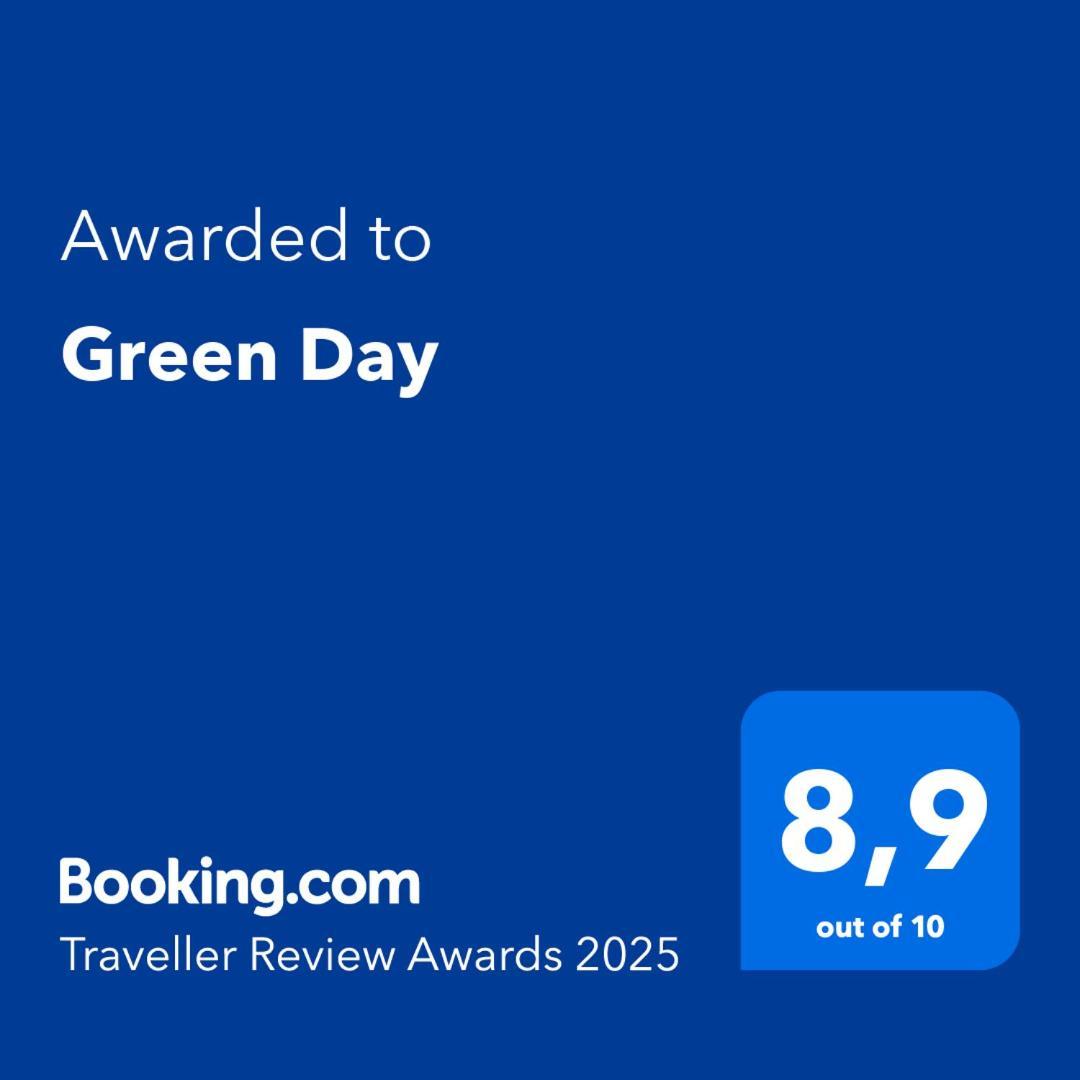 Green Day Novigrad Istria Exterior foto